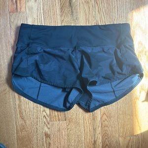 Lululemon speed shorts size 4 barely worn